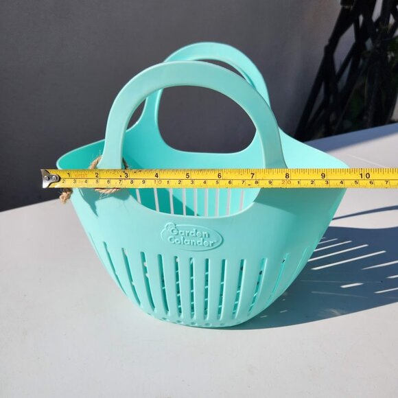 NEW Hutzler Mini Colander Garden Basket Vegetable Produce Collection w/ Handles - Picture 7 of 8